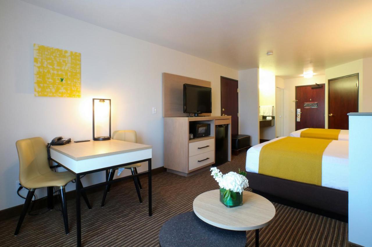 Oxford Suites Spokane Valley Exteriör bild