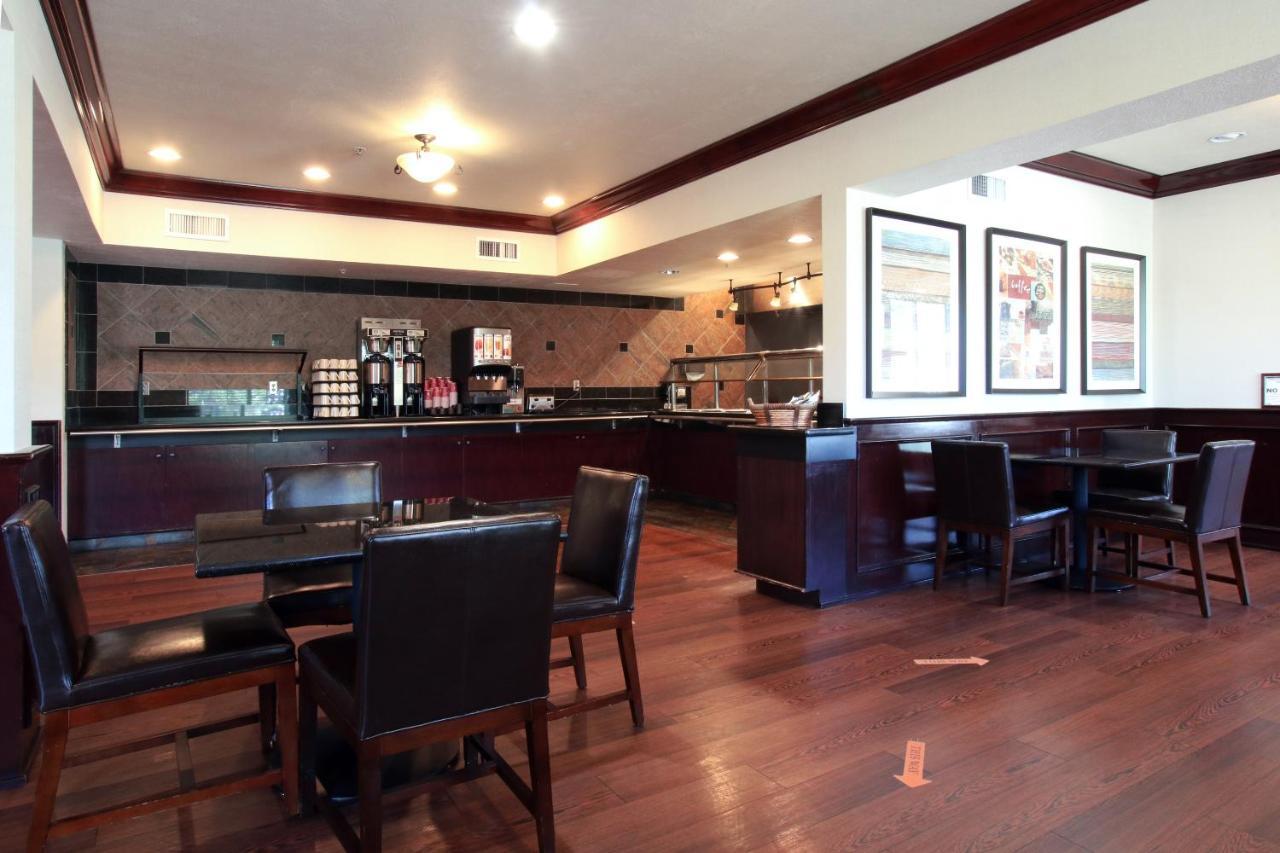 Oxford Suites Spokane Valley Exteriör bild
