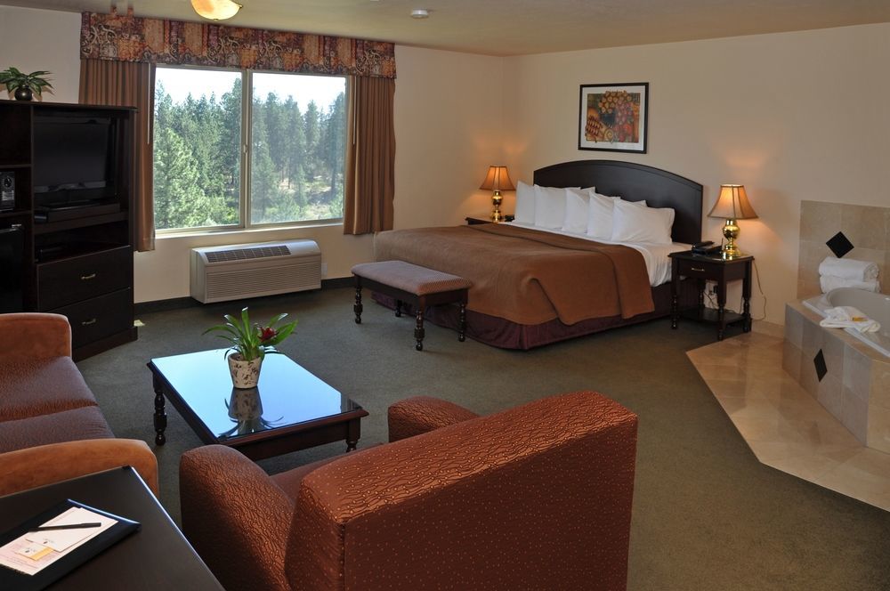 Oxford Suites Spokane Valley Exteriör bild
