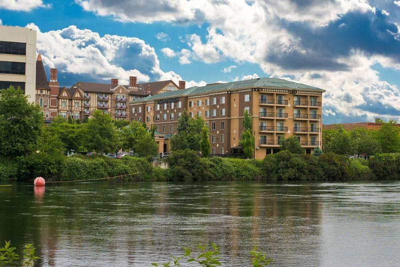 Oxford Suites Spokane Valley Exteriör bild